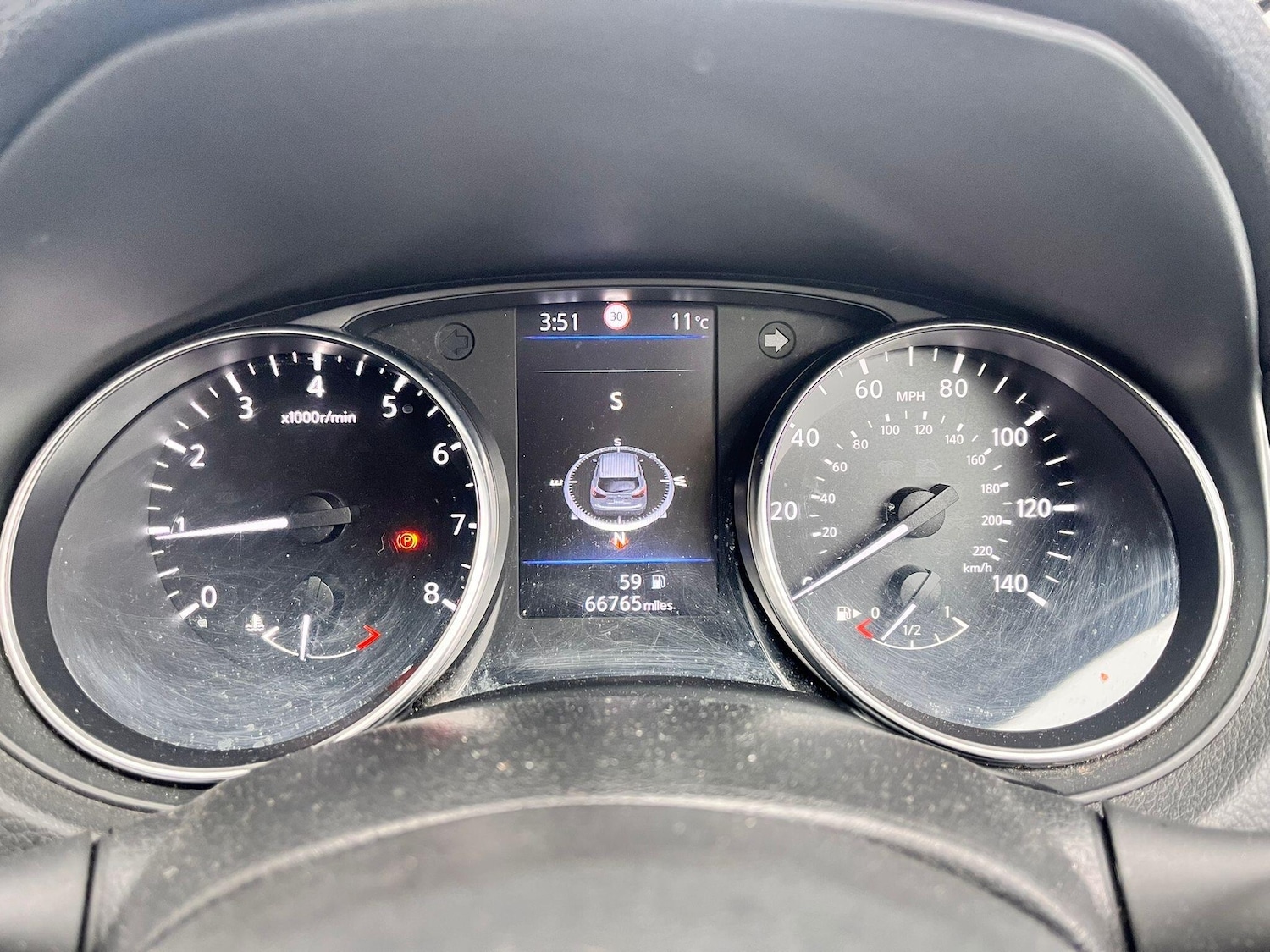 Used Nissan Qashqai for sale - 77794036: Photo 23