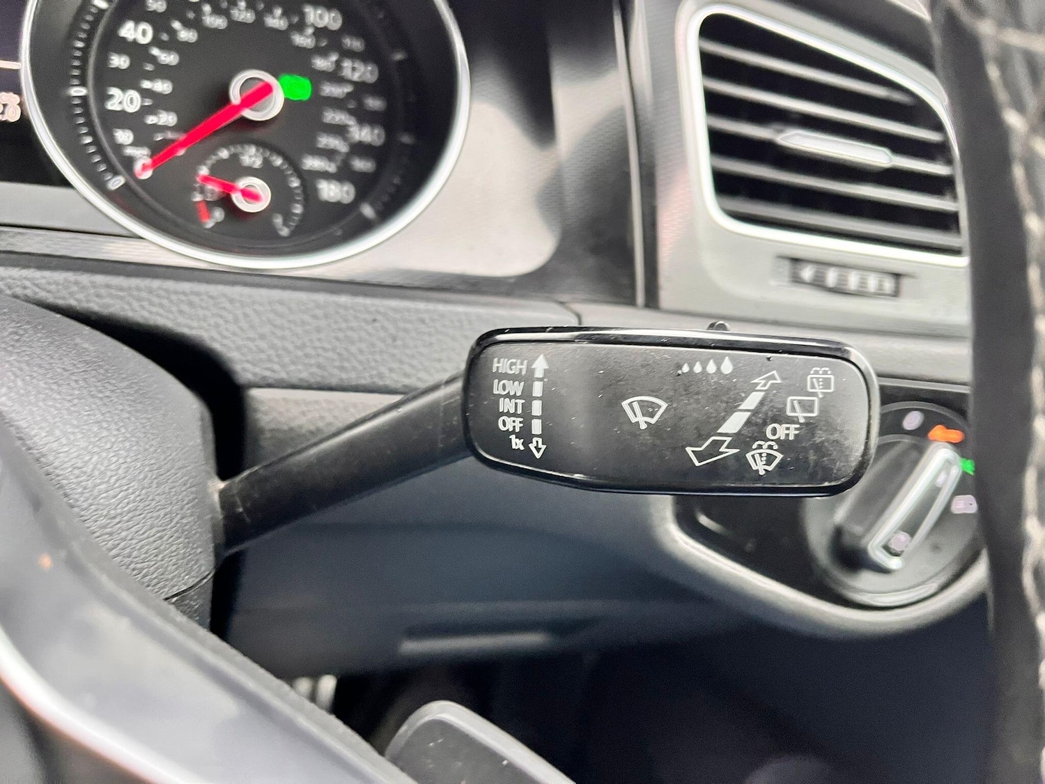 Used Volkswagen Golf for sale - 77824108: Photo 23