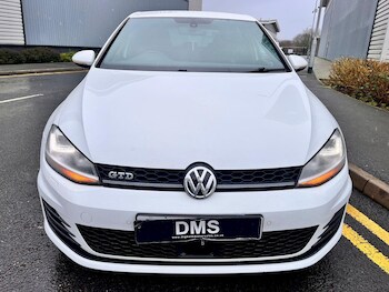 Used Volkswagen Golf 2015 for sale - 77824108: Photo