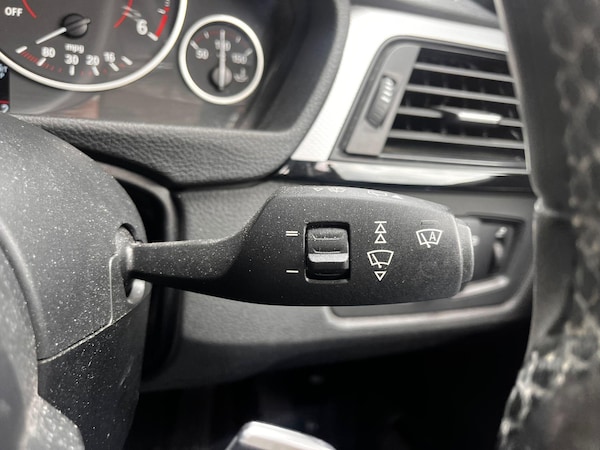 Used BMW 3 Series 2015 for sale - 74700434: Photo 43