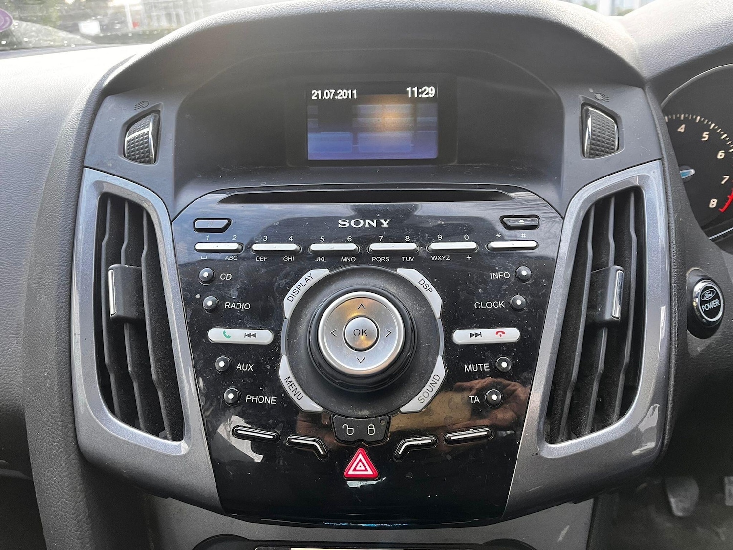 Used Ford Focus 2011 for sale - 76976539: Photo 31