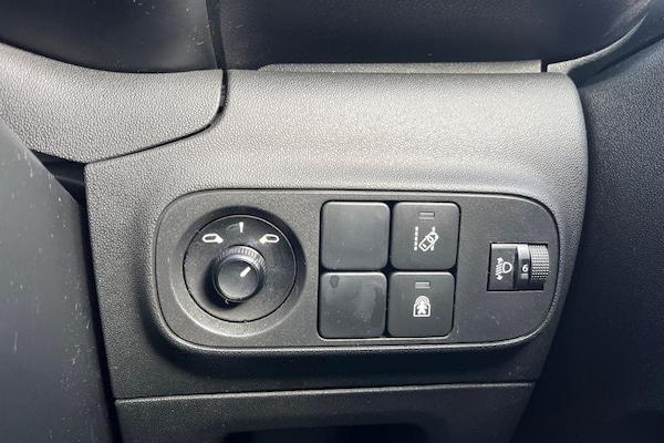 Used Citroen C3 2017 for sale - 76332563: Photo 27