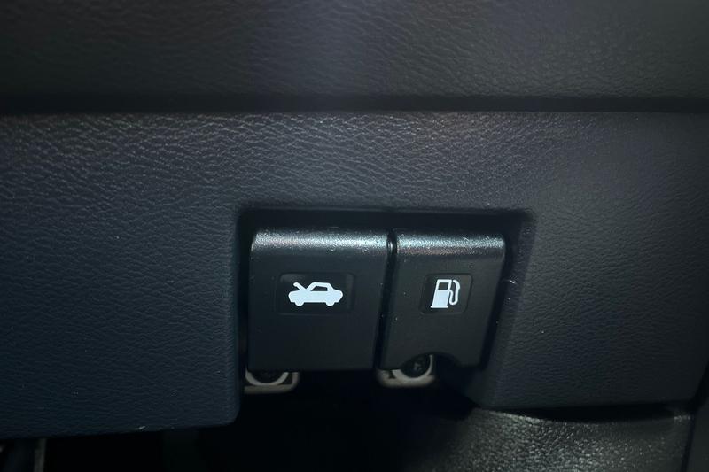 Vehicle 32