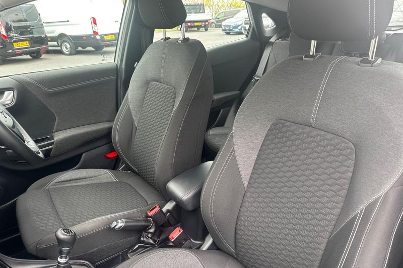 Used Ford Puma 2023 for sale - 78206219: Photo 19