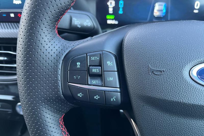 Used Ford Kuga 2025 for sale - 77006076: Photo 40