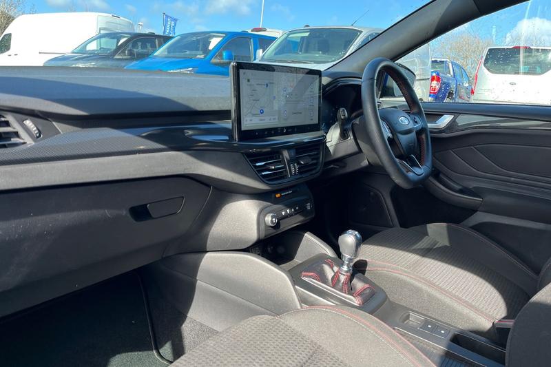 Used Ford Focus 2022 for sale - 78015362: Photo 18