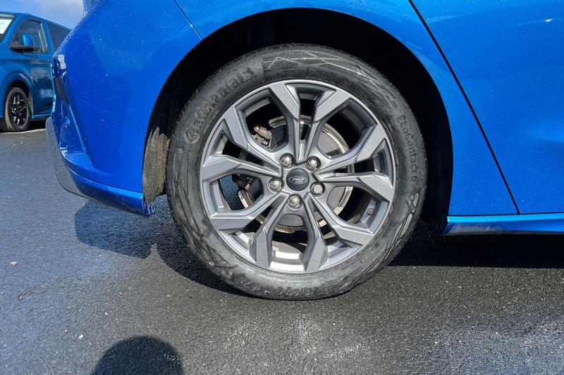 Used Ford Focus 2022 for sale - 78015362: Photo 8