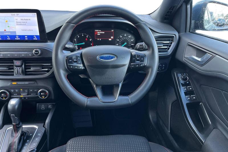 Used Ford Focus 2022 for sale - 75985230: Photo 11