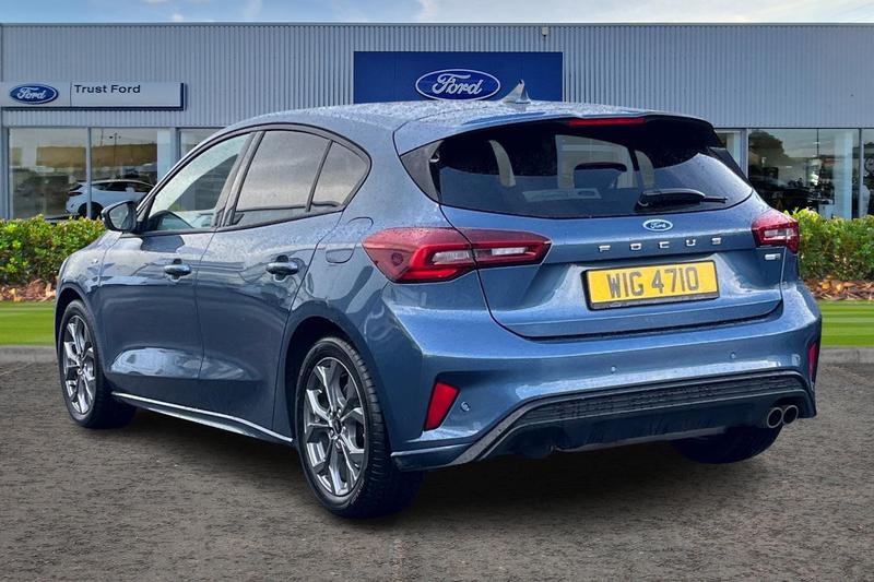 Used Ford Focus 2022 for sale - 75985230: Photo 2