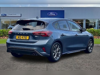 Used Ford Focus 2022 for sale - 75985230: Photo 4