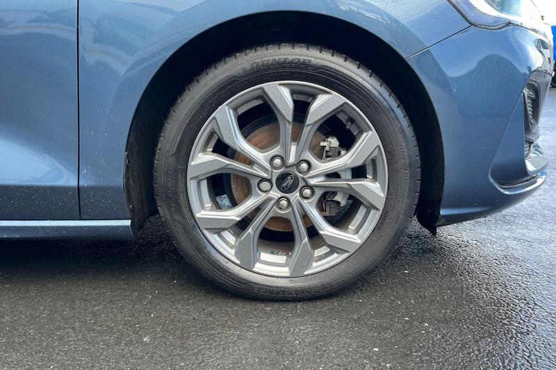 Used Ford Focus 2022 for sale - 75985230: Photo 8