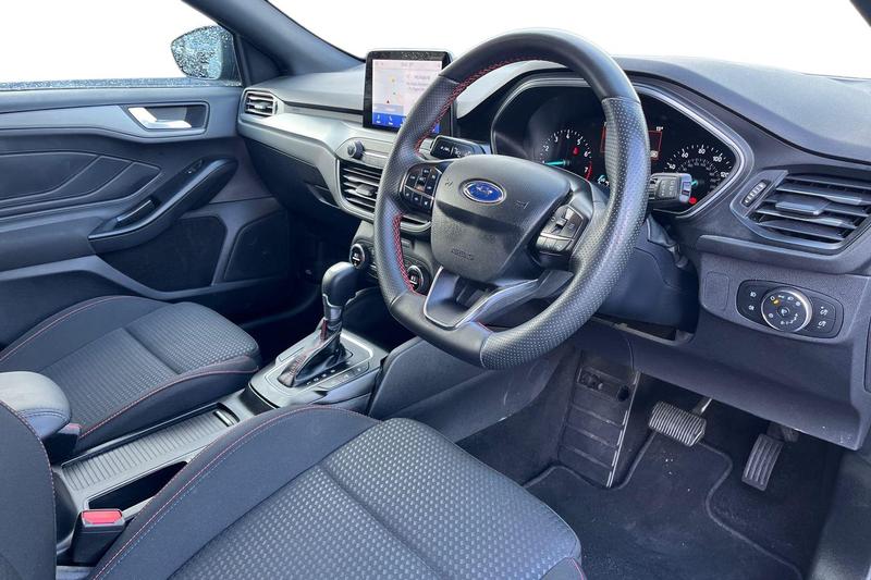Used Ford Focus 2022 for sale - 75985230: Photo 9