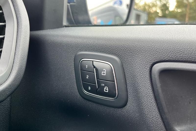 Used Ford Kuga 2023 for sale - 76255448: Photo 30