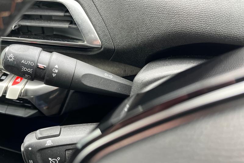 Used Peugeot 3008 2022 for sale - 76534414: Photo 14