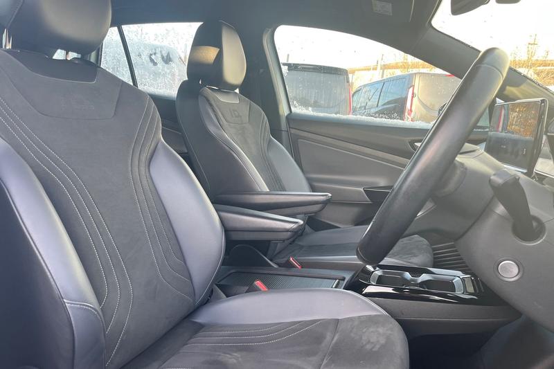 Used Volkswagen ID.4 2022 for sale - 76641065: Photo 17