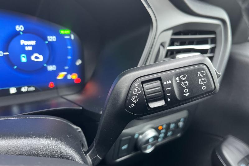 Used Ford Kuga 2022 for sale - 77274916: Photo 15