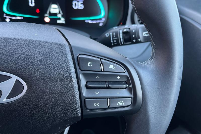 Used Hyundai i10 2024 for sale - 77346237: Photo 40