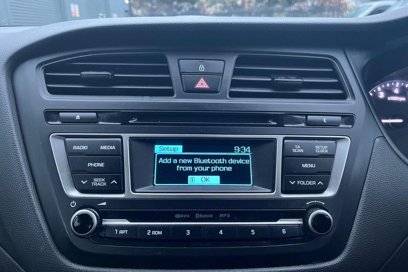 Used Hyundai i20 2018 for sale - 77036939: Photo 29