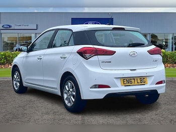 Used Hyundai i20 2018 for sale - 77036939: Photo