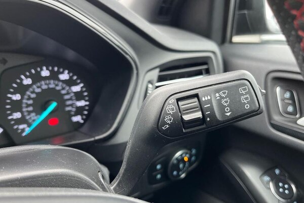 Used Ford Focus 2019 for sale - 76302729: Photo 15