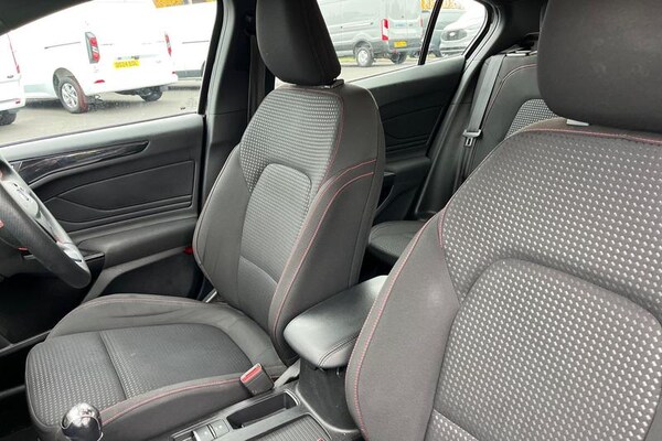 Used Ford Focus 2019 for sale - 76302729: Photo 19