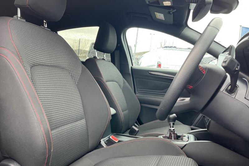 Used Ford Focus 2023 for sale - 77878228: Photo 17