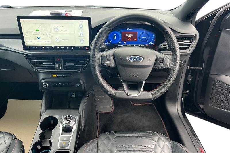 Used Ford Focus 2022 for sale - 76819196: Photo 11