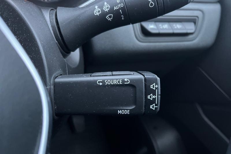 Used Renault Captur 2020 for sale - 77117410: Photo 24