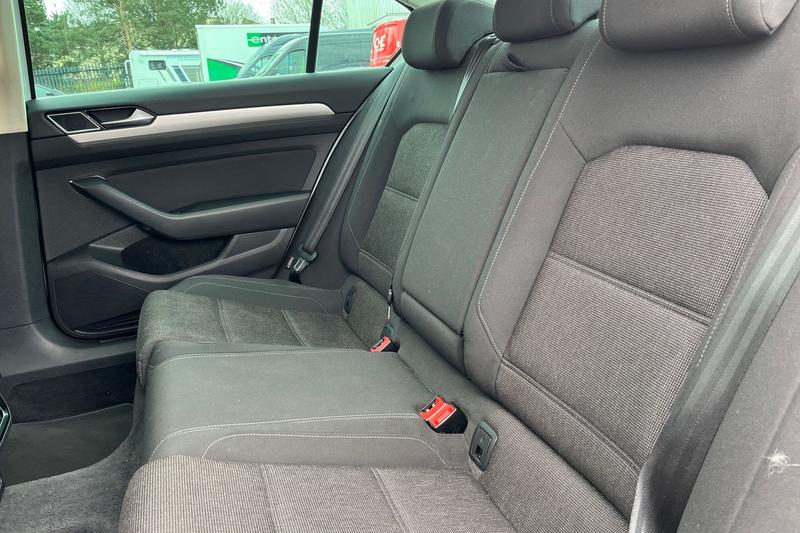 Used Volkswagen Passat for sale - 78109467: Photo 20