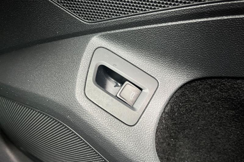 Used Volkswagen Passat for sale - 78109467: Photo 40