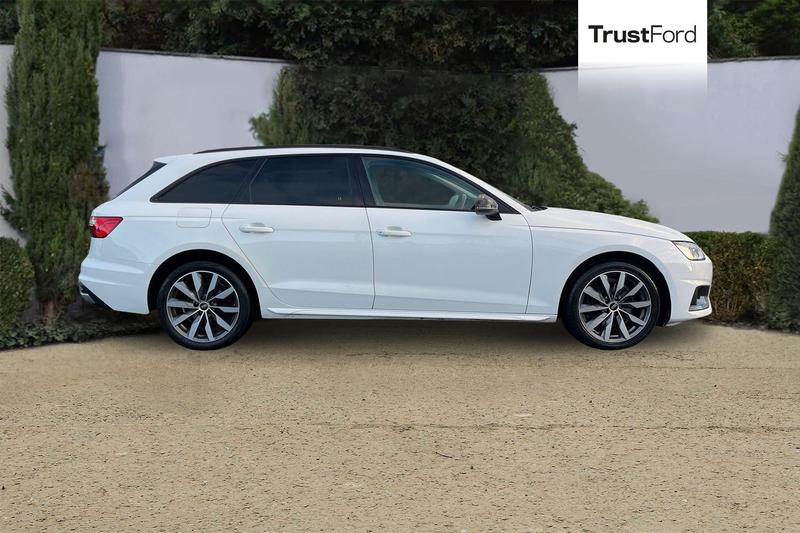 Used Audi A4 2022 for sale - 76647151: Photo 3