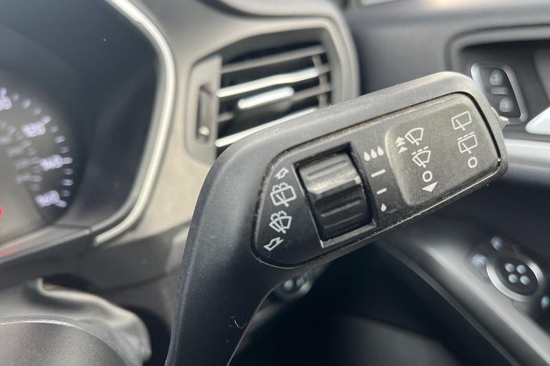 Used Ford Focus 2018 for sale - 76433938: Photo 15