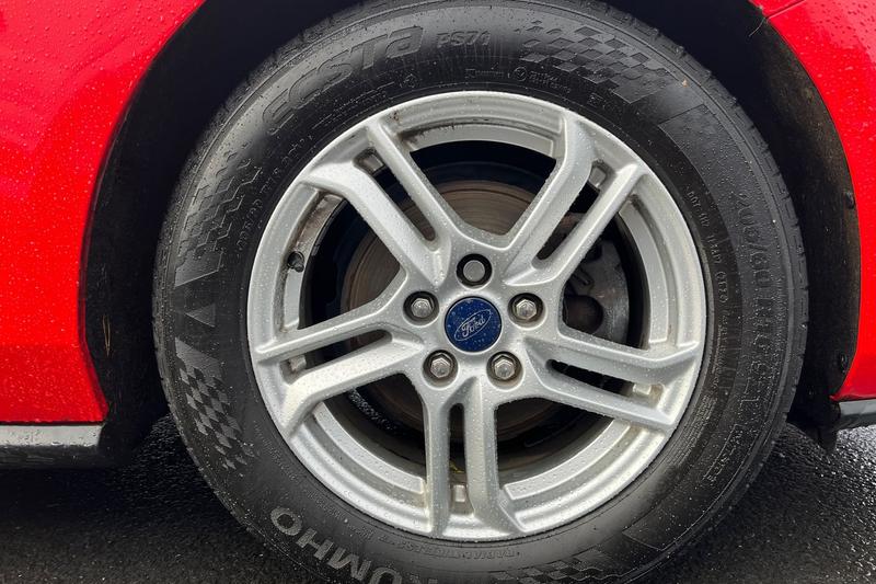 Used Ford Focus 2018 for sale - 76433938: Photo 8