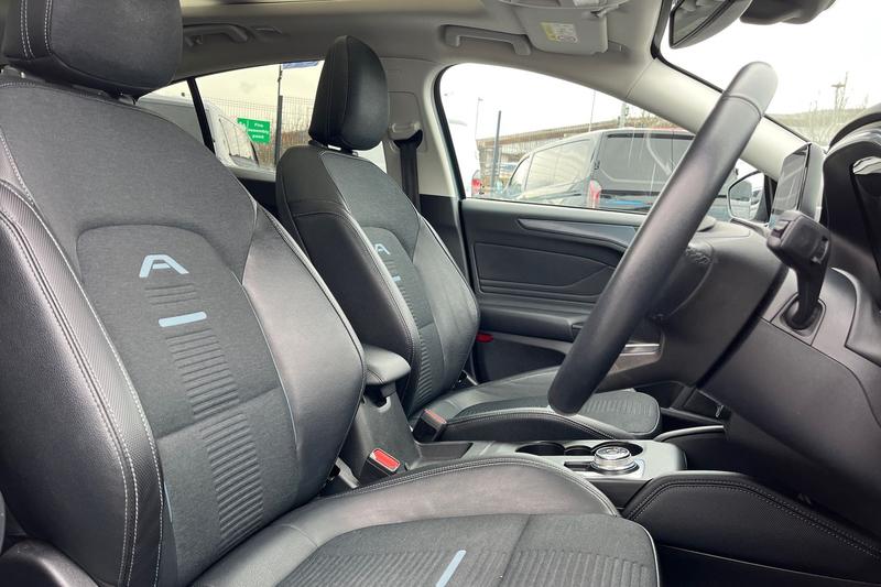 Used Ford Focus 2019 for sale - 77989120: Photo 17