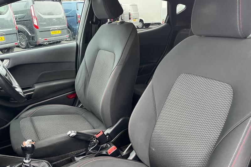 Used Ford Fiesta 2018 for sale - 77235893: Photo 19