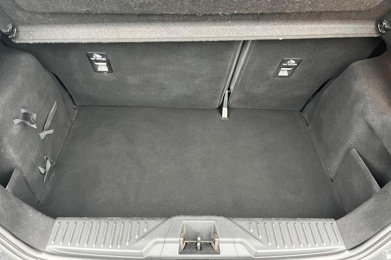 Used Ford Fiesta 2018 for sale - 77235893: Photo 21