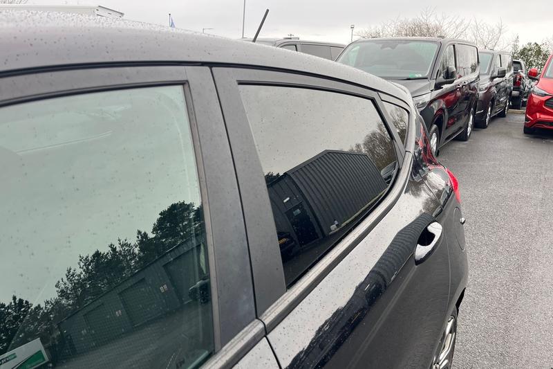 Used Ford Fiesta 2018 for sale - 77235893: Photo 25