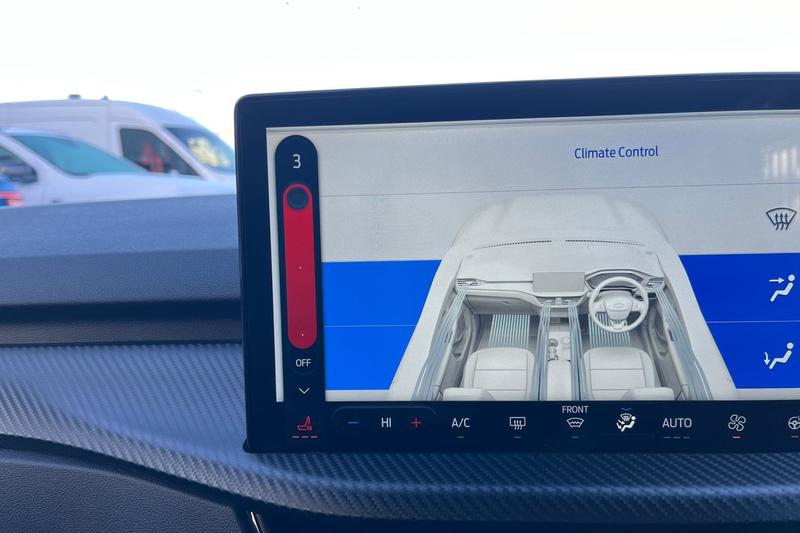 Used Ford Kuga 2025 for sale - 77006067: Photo 35