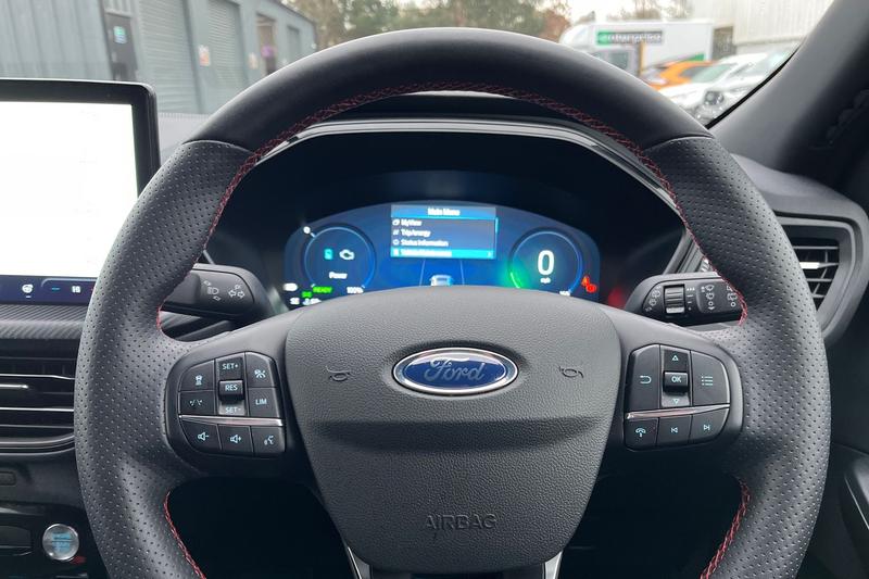 Used Ford Kuga 2024 for sale - 76971975: Photo 12