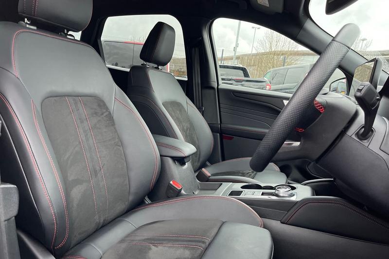 Used Ford Kuga 2024 for sale - 76971975: Photo 17