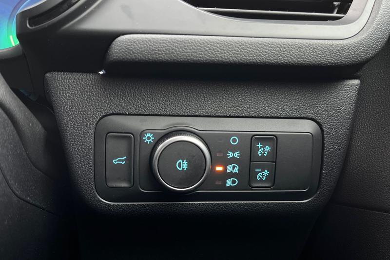 Used Ford Kuga 2024 for sale - 76971975: Photo 37