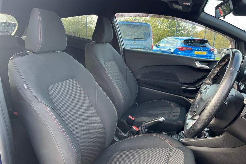 Used Ford Fiesta 2018 for sale - 76452894: Photo 17