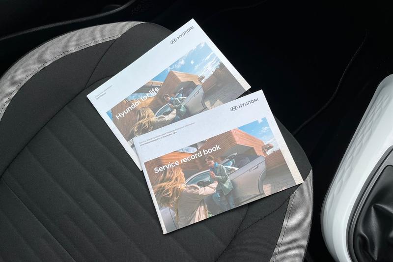 Used Hyundai i10 2022 for sale - 77292709: Photo 22