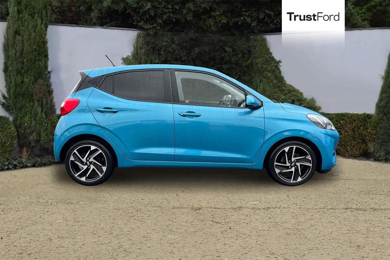 Used Hyundai i10 2022 for sale - 77292709: Photo 3