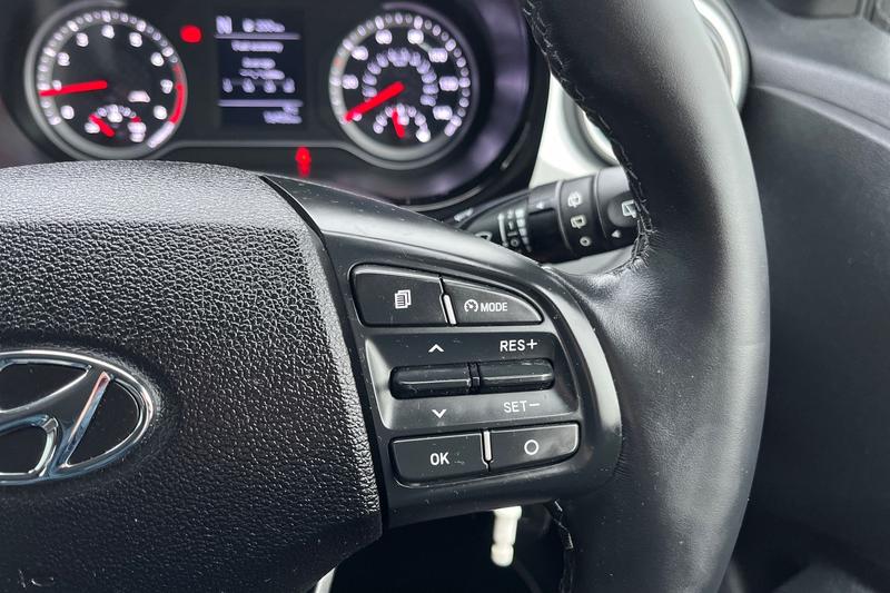 Used Hyundai i10 2022 for sale - 77292709: Photo 40