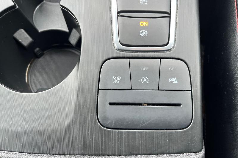 Used Ford Kuga 2022 for sale - 77529110: Photo 39