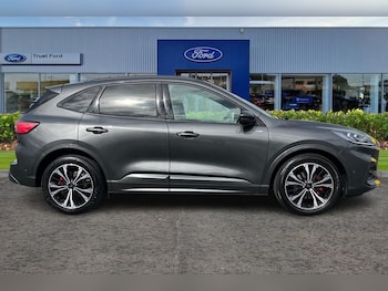 Used Ford Kuga 2023 for sale - 75985132: Photo 3