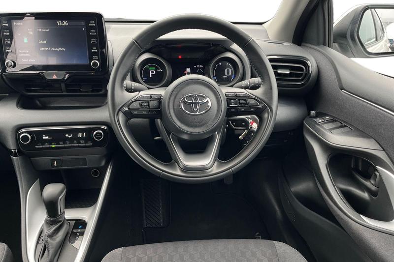 Used Toyota Yaris 2022 for sale - 77679473: Photo 11