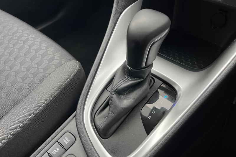 Used Toyota Yaris 2022 for sale - 77679473: Photo 29