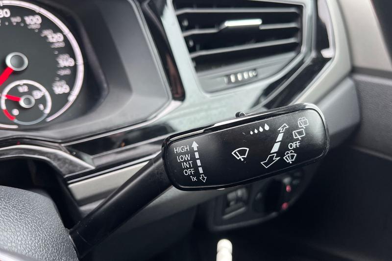 Used Volkswagen Polo 2018 for sale - 77435083: Photo 15